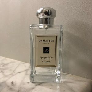 Jo Malone English Pear and Fressia